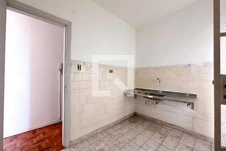 Apartamento à venda com 65m², 2 quartos e sem vagaCozinha