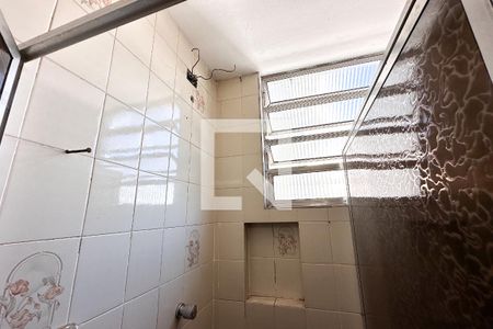 Apartamento à venda com 65m², 2 quartos e sem vagaBanheiro