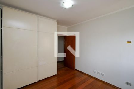 Apartamento à venda com 103m², 3 quartos e 2 vagas Apartamento à venda com 103m², 3 quartos e 2 vagasQuarto 2