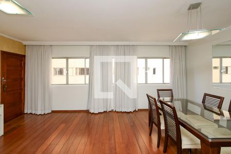 Apartamento à venda com 103m², 3 quartos e 2 vagas Apartamento à venda com 103m², 3 quartos e 2 vagasSala