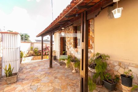 Varanda da Sala de casa à venda com 3 quartos, 305m² em Carlos Prates, Belo Horizonte