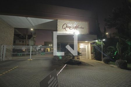 Casa de condomínio à venda com 165m², 3 quartos e 2 vagasFachada e portaria