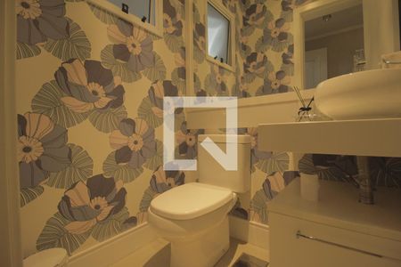 Casa de condomínio à venda com 165m², 3 quartos e 2 vagasLavabo