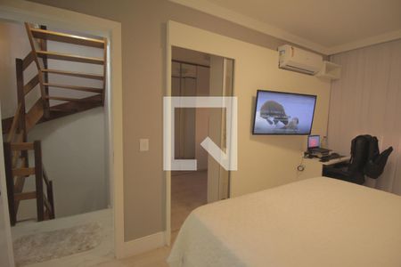 Casa de condomínio à venda com 165m², 3 quartos e 2 vagasSuíte