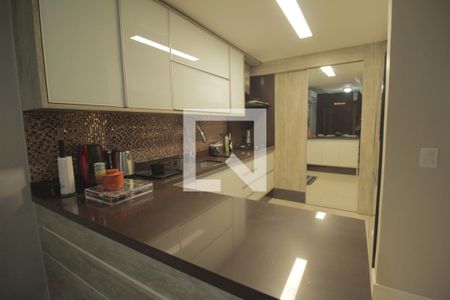 Casa de condomínio à venda com 165m², 3 quartos e 2 vagasCozinha