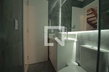 Casa de condomínio à venda com 165m², 3 quartos e 2 vagasBanheiro