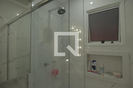 Casa de condomínio à venda com 165m², 3 quartos e 2 vagasBanheiro da Suíte