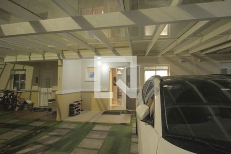 Casa de condomínio à venda com 165m², 3 quartos e 2 vagasFachada da casa