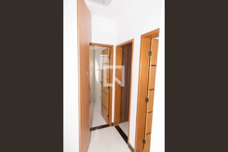 Apartamento à venda com 60m², 2 quartos e 1 vagaCorredor