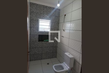 Casa à venda com 123m², 2 quartos e 2 vagasBanheiro 1
