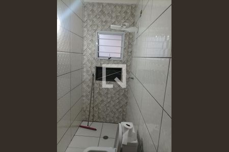 Casa à venda com 123m², 2 quartos e 2 vagasBanheiro 02