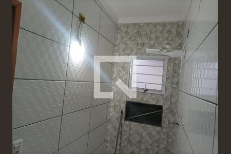 Casa à venda com 123m², 2 quartos e 2 vagasBanheiro 02