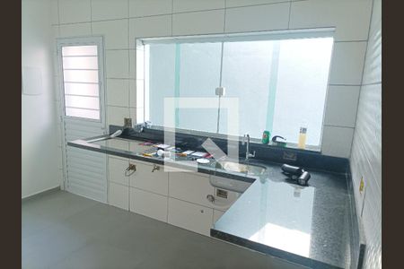 Casa à venda com 123m², 2 quartos e 2 vagasCozinha