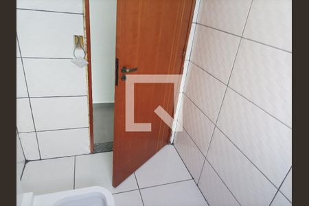 Casa à venda com 123m², 2 quartos e 2 vagasBanheiro 1