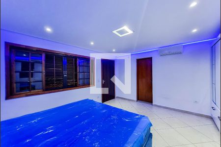 Casa para alugar com 250m², 3 quartos e 7 vagas Casa para alugar com 250m², 3 quartos e 7 vagasSuíte 2