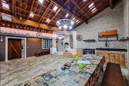 Casa para alugar com 250m², 3 quartos e 7 vagas Casa para alugar com 250m², 3 quartos e 7 vagasEspaço Gourmet