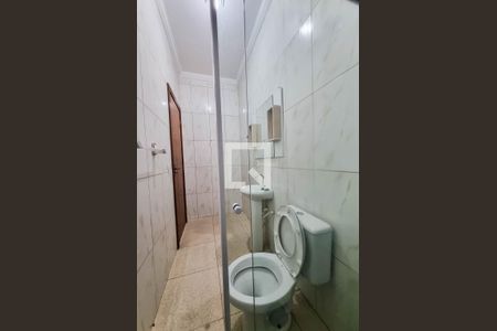 Casa para alugar com 250m², 3 quartos e 7 vagas Casa para alugar com 250m², 3 quartos e 7 vagasBanheiro Social