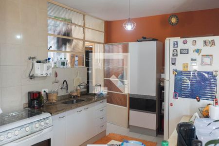 Apartamento à venda com 86m², 2 quartos e 1 vagaCozinha