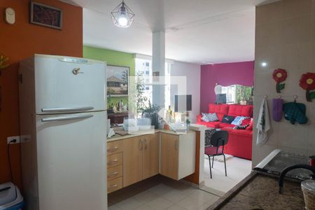 Apartamento à venda com 86m², 2 quartos e 1 vagaCozinha