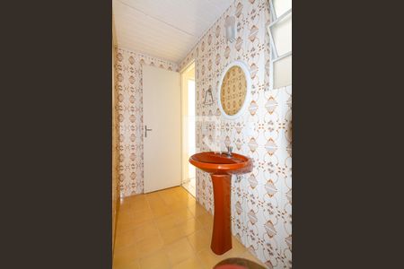 Banheiro de apartamento para alugar com 1 quarto, 47m² em Tristeza, Porto Alegre