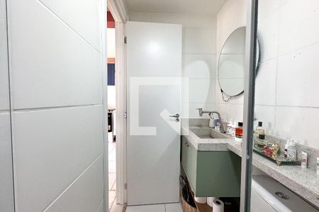 Apartamento para alugar com 43m², 2 quartos e sem vagaBanheiro
