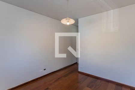 Casa para alugar com 134m², 3 quartos e 2 vagas Casa para alugar com 134m², 3 quartos e 2 vagasSuite