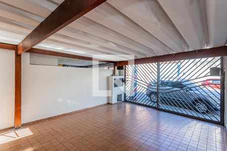 Casa para alugar com 134m², 3 quartos e 2 vagas Casa para alugar com 134m², 3 quartos e 2 vagasGaragem