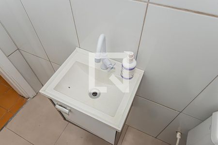 Lavabo de casa para alugar com 3 quartos, 134m² em Vila Carbone, São Paulo