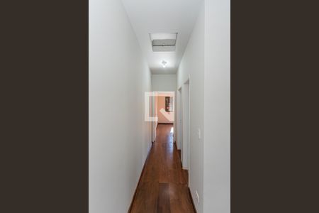 Casa para alugar com 134m², 3 quartos e 2 vagas Casa para alugar com 134m², 3 quartos e 2 vagasCorredor