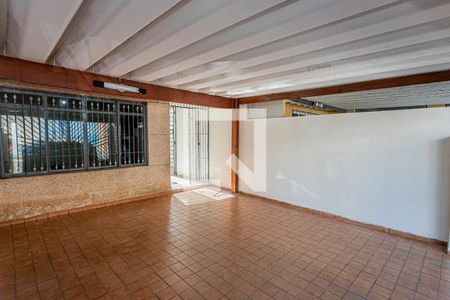 Casa para alugar com 134m², 3 quartos e 2 vagas Casa para alugar com 134m², 3 quartos e 2 vagasGaragem