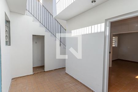 Casa para alugar com 134m², 3 quartos e 2 vagas Casa para alugar com 134m², 3 quartos e 2 vagasQuintal