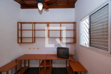 Casa para alugar com 140m², 3 quartos e 2 vagasEscritório