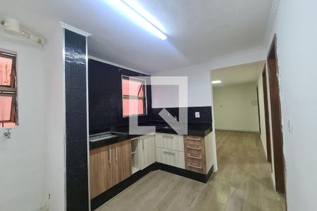Cozinha e Área de Serviço de apartamento para alugar com 2 quartos, 40m² em Conjunto Habitacional Teotonio Vilela, São Paulo