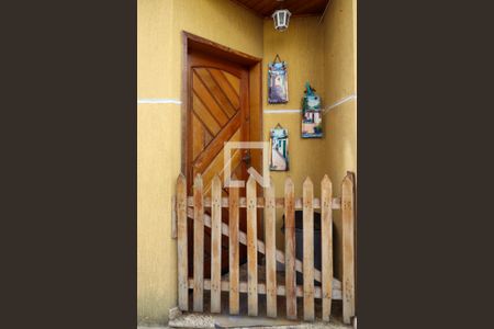 Casa à venda com 110m², 3 quartos e 1 vaga Casa à venda com 110m², 3 quartos e 1 vagaEntrada imóvel