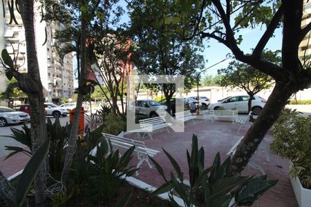 Apartamento à venda com 78m², 1 quarto e 1 vagaÁrea comum