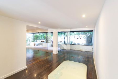 Sala de casa para alugar com 4 quartos, 300m² em Laranjeiras, Rio de Janeiro