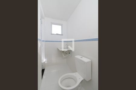 Banheiro de kitnet/studio para alugar com 1 quarto, 30m² em Jardim Mariliza, São Paulo