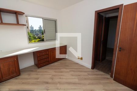 Apartamento para alugar com 152m², 5 quartos e 2 vagasQuarto 2