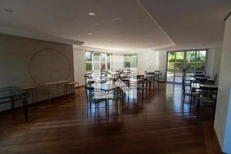 Apartamento para alugar com 152m², 5 quartos e 2 vagasÁrea comum