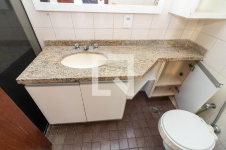 Apartamento para alugar com 152m², 5 quartos e 2 vagasBanheiro 2