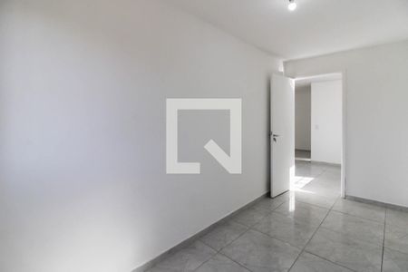 Quarto de casa para alugar com 1 quarto, 77m² em Jardim Munhoz, Guarulhos