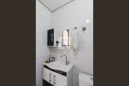 Banheiro de casa para alugar com 1 quarto, 77m² em Jardim Munhoz, Guarulhos