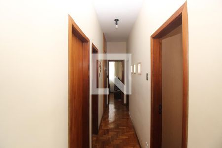 Corredor de apartamento para alugar com 4 quartos, 130m² em Barro Preto, Belo Horizonte