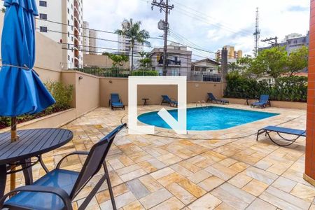 Apartamento à venda com 63m², 2 quartos e 2 vagas Apartamento à venda com 63m², 2 quartos e 2 vagasÁrea comum - Piscina