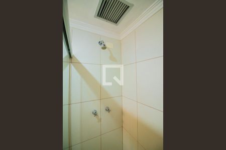 Apartamento à venda com 63m², 2 quartos e 2 vagas Apartamento à venda com 63m², 2 quartos e 2 vagasBanheiro Social