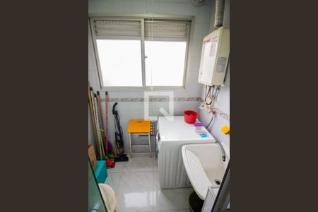 Apartamento à venda com 63m², 2 quartos e 2 vagas Apartamento à venda com 63m², 2 quartos e 2 vagasCozinha e Lavanderia