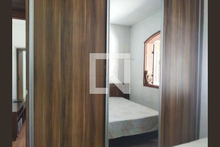 Casa à venda com 3 quartos, 180m² em Floramar, Belo Horizonte