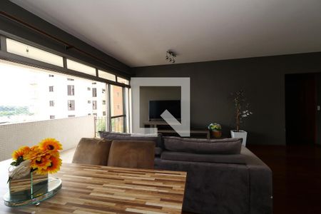 Sala de apartamento à venda com 4 quartos, 180m² em Vila Alice, Santo André