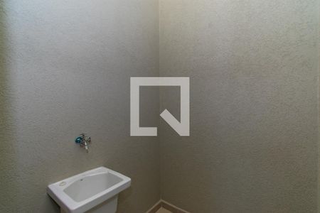 Casa para alugar com 35m², 2 quartos e 1 vaga Casa para alugar com 35m², 2 quartos e 1 vagaÁrea de Serviço
