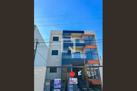 Casa para alugar com 35m², 2 quartos e 1 vaga Casa para alugar com 35m², 2 quartos e 1 vagaFachada